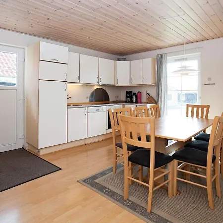 Ferienhaus Holiday Ii